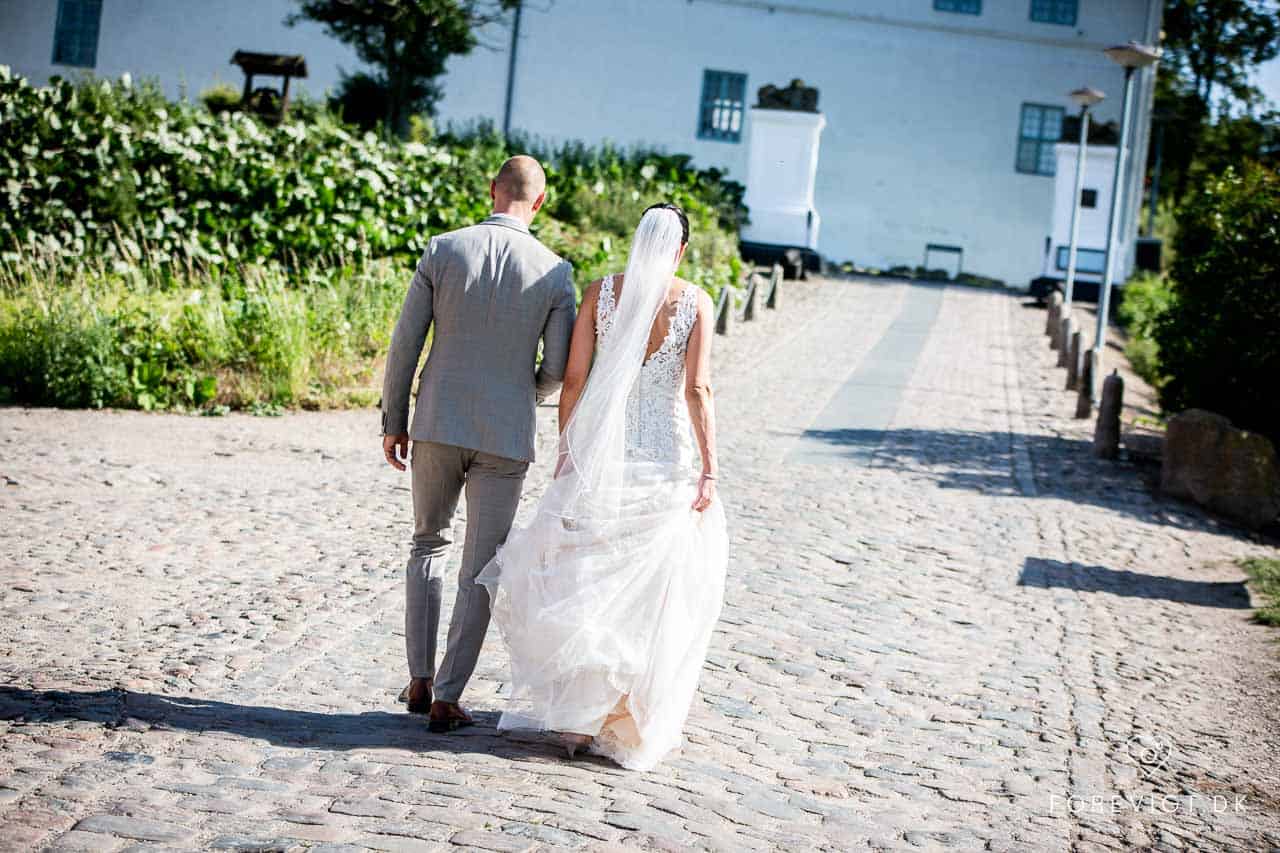 Bryllups Fotograf der dækker Sjælland - Book din fotograf nu
