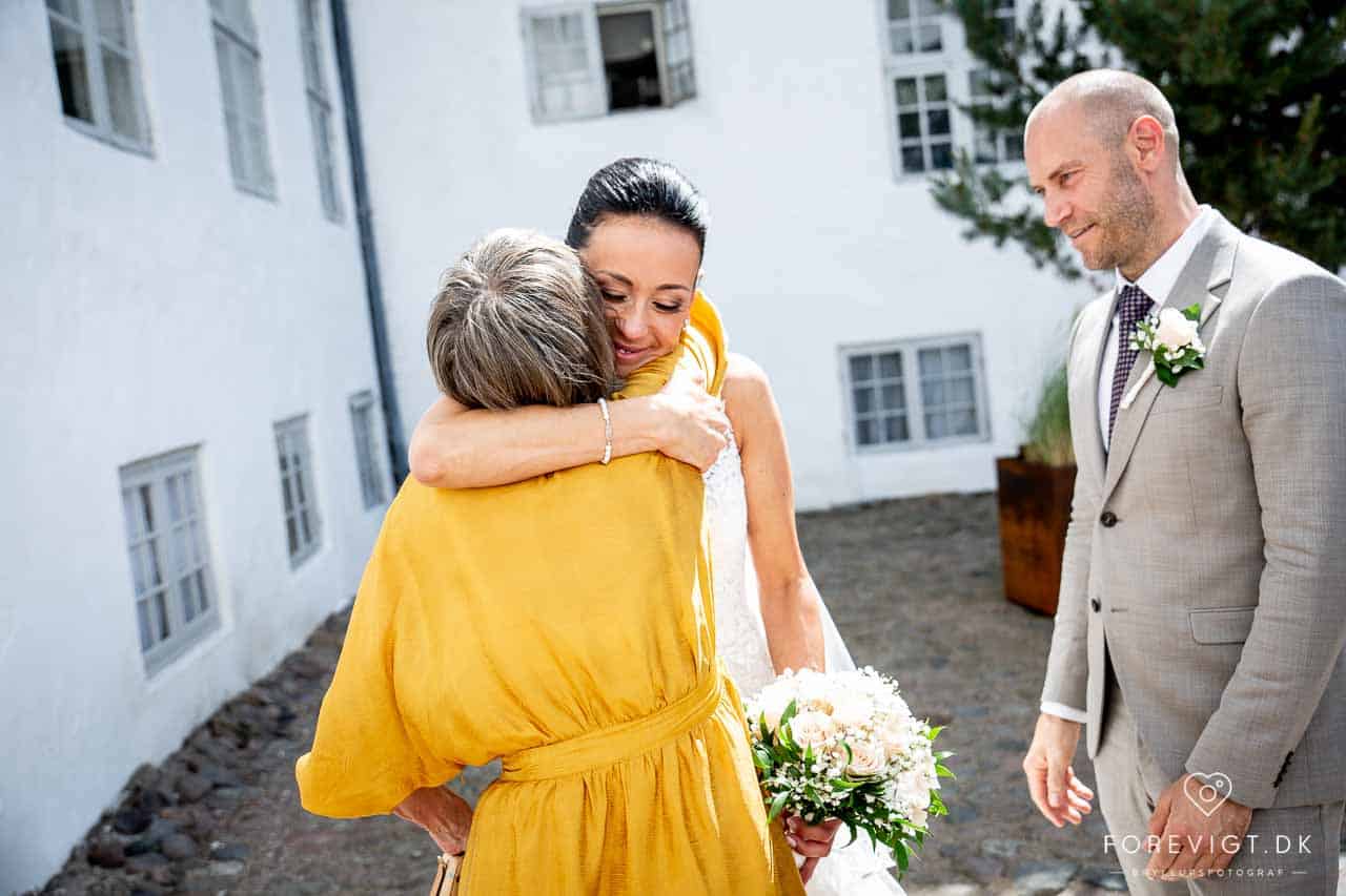 Romantisk bryllup på Dragsholm slot
