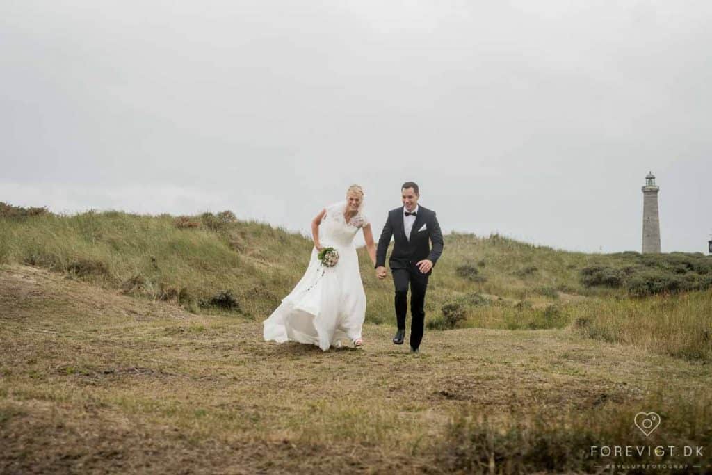 giftelystne svenske brudepar