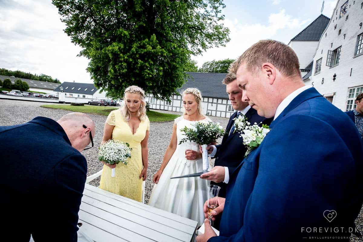 Vrå Slotshotel (@vraaslotshotel1) • Instagram photos and videos