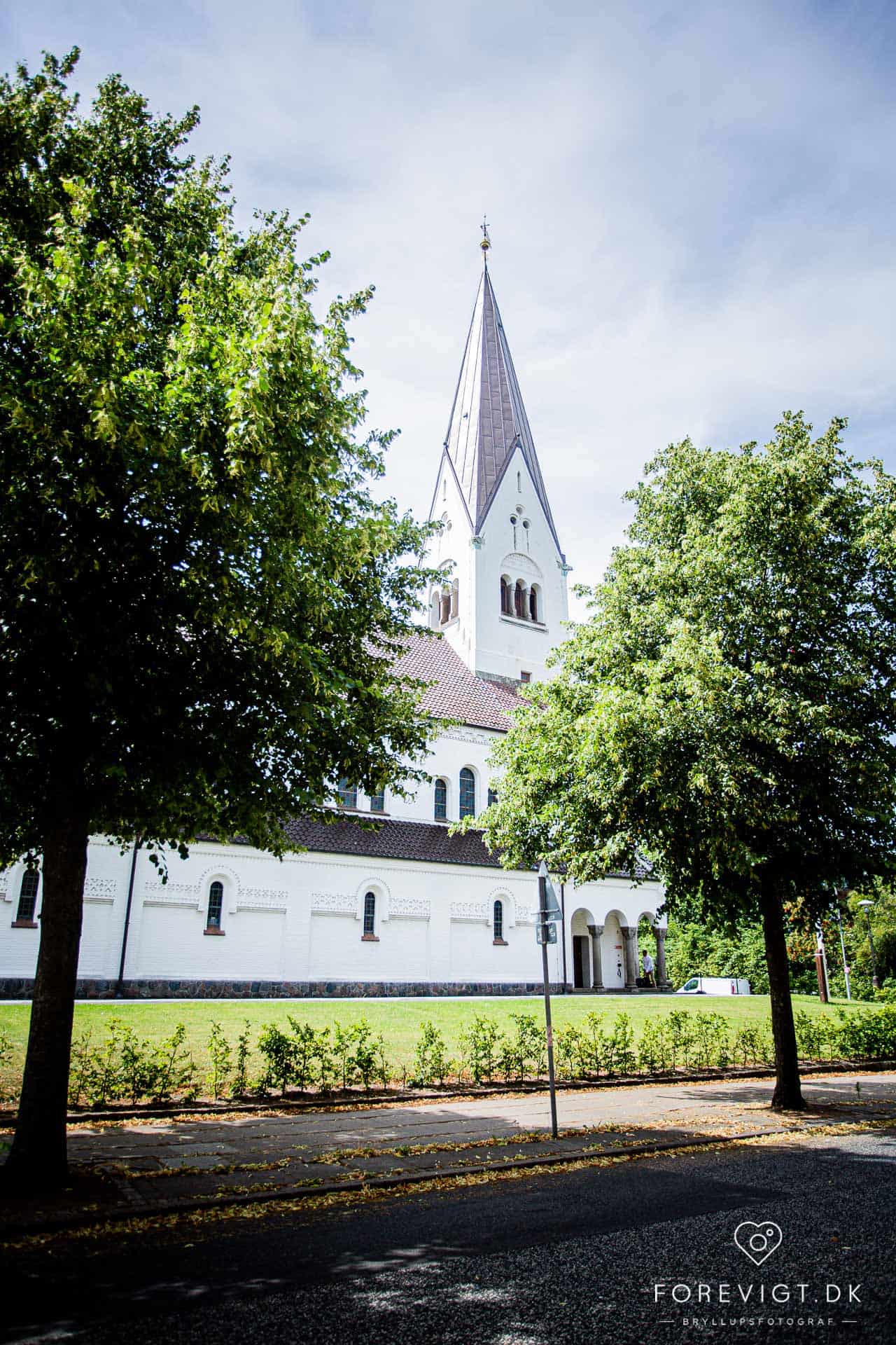 Vor Frelsers Kirke • Strandgade 2A • 7100 Vejle