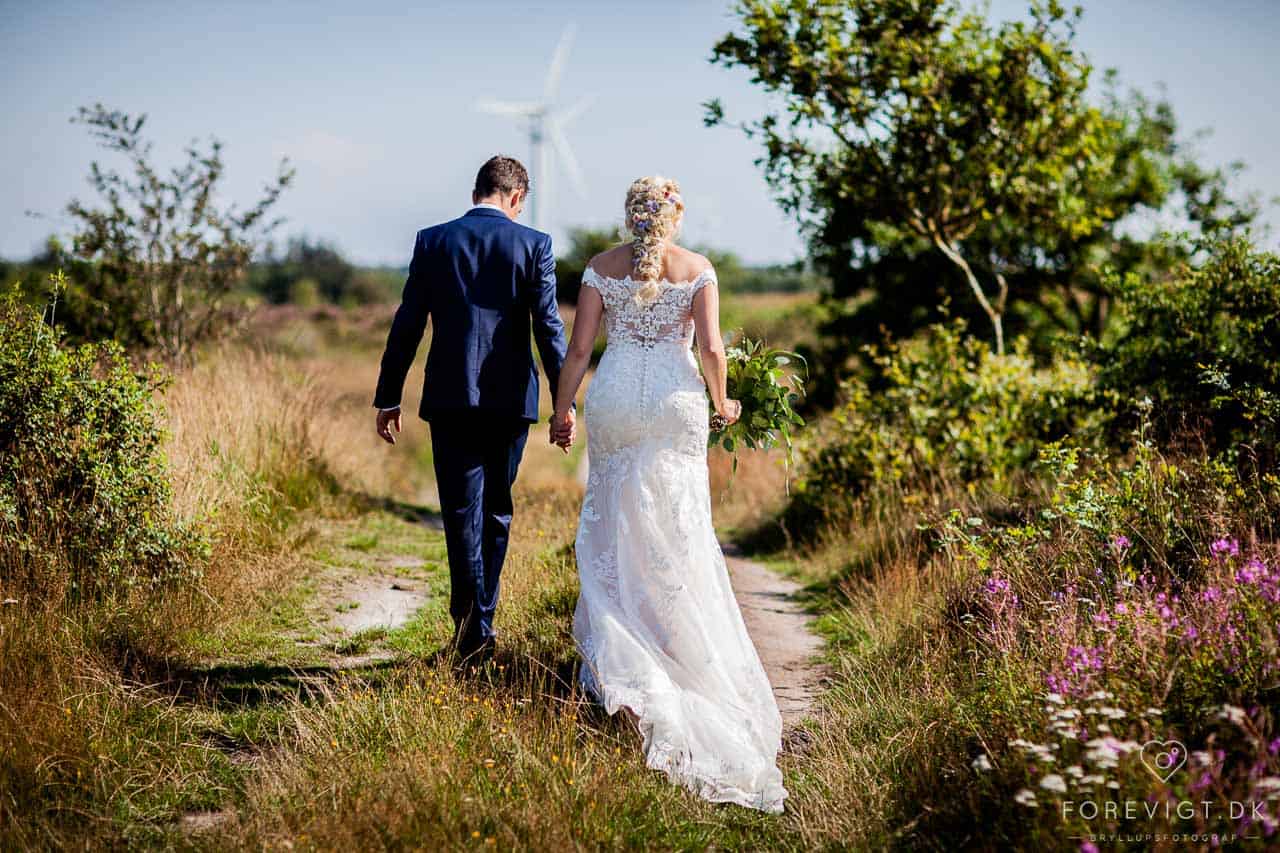 Eventyrligt bryllup - fra riddersal til lade