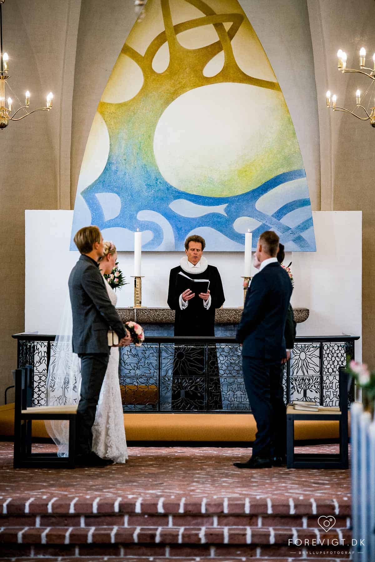 Mølholm Kirke bryllup