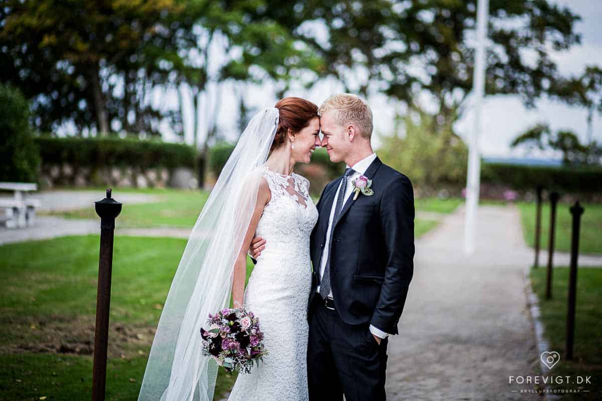 Opgøret med kedelige  bryllupsbilleder og gammeldags bryllupsfotografer