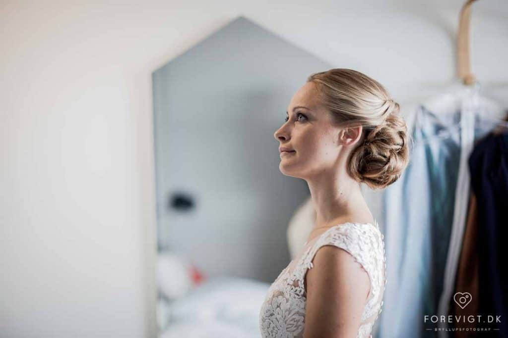 en bryllupsfotograf - specialiseret fotograv til bryllup
