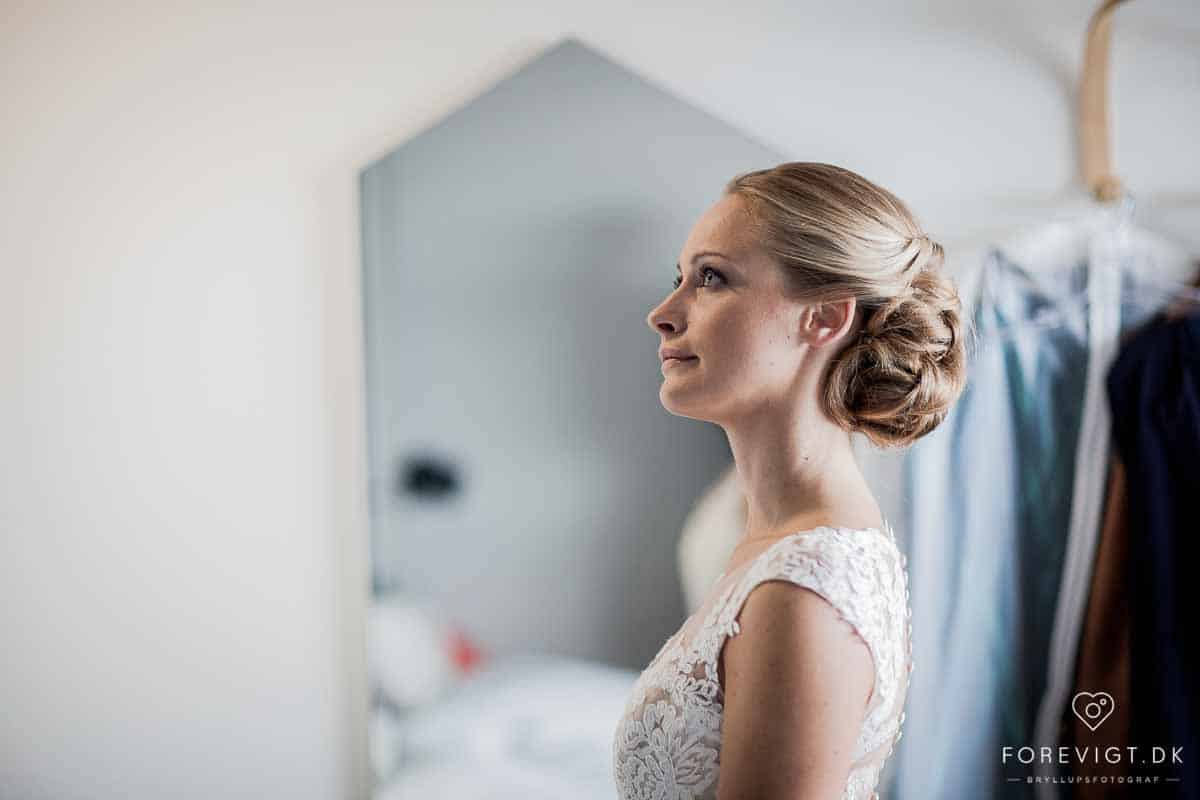 en bryllupsfotograf - specialiseret fotograv til bryllup en bryllupsfotograf - specialiseret fotograv til bryllup